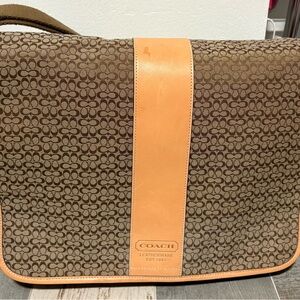 Coach Signature Hudson Commuter Messenger Bag F77004 Tan Laptop Diaper Travel